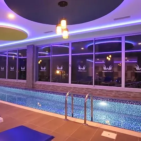 Apartmán Lory Queen Luxury Near The Sea *