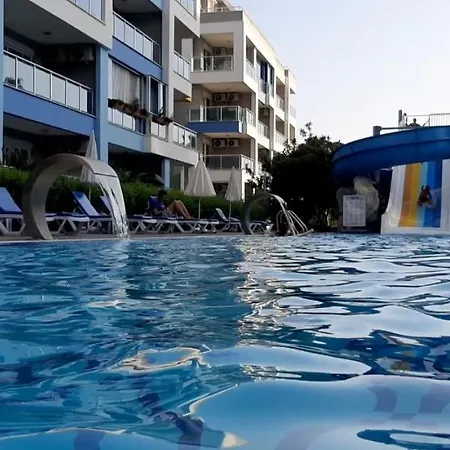 Lory Queen Luxury Near The Sea *